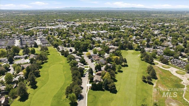 599 N Pebble Beach Way, Eagle, ID 83616