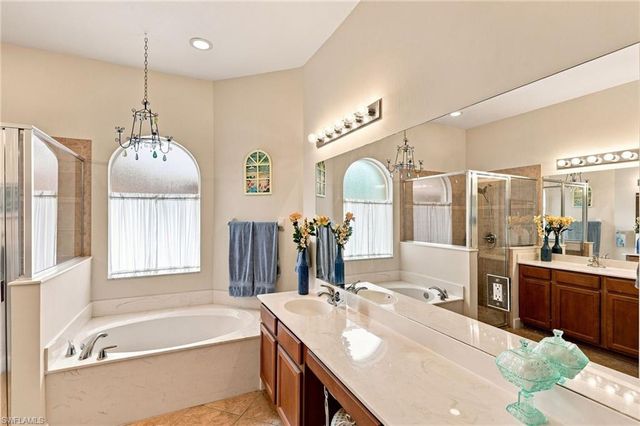 6116 Highwood Park LN, Naples, FL 34110