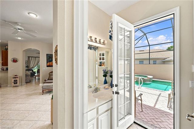 6116 Highwood Park LN, Naples, FL 34110