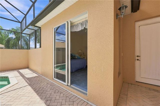 6116 Highwood Park LN, Naples, FL 34110