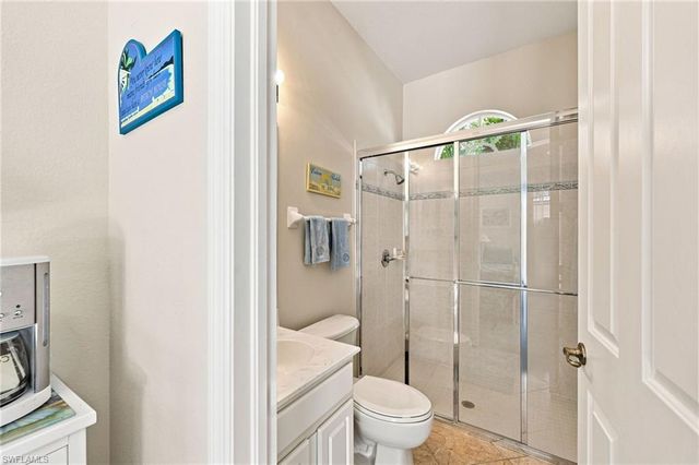 6116 Highwood Park LN, Naples, FL 34110