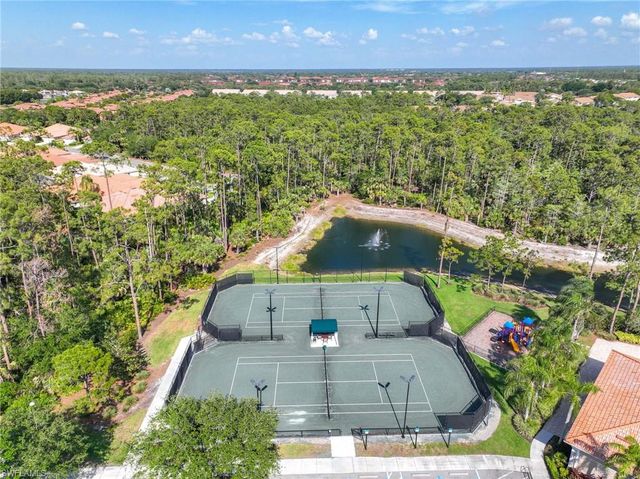 6116 Highwood Park LN, Naples, FL 34110
