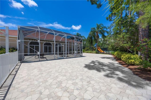 6116 Highwood Park LN, Naples, FL 34110