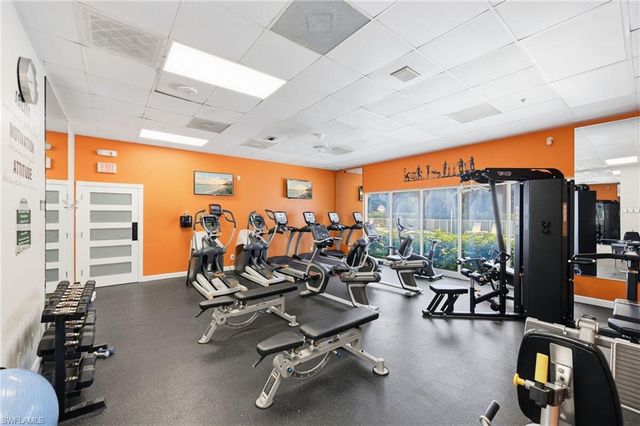 6116 Highwood Park LN, Naples, FL 34110