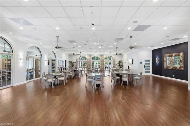 6116 Highwood Park LN, Naples, FL 34110