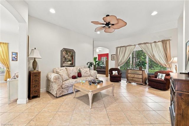 6116 Highwood Park LN, Naples, FL 34110