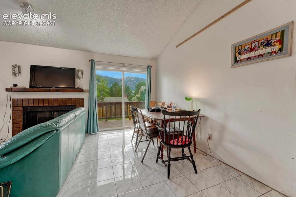 3660 Suncrest Court, Colorado Springs, CO 80906 — photo 4