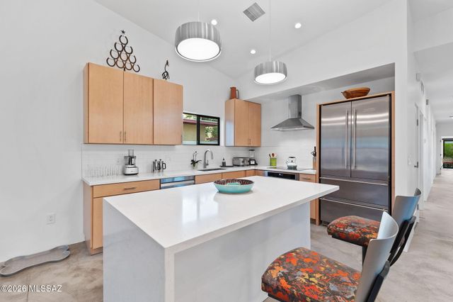 236 W University Boulevard, Tucson, AZ 85705