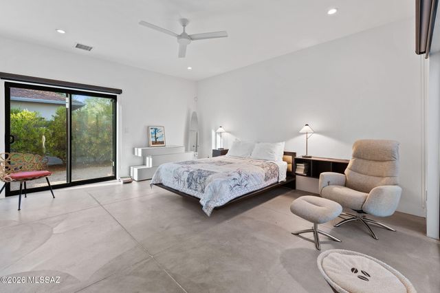 236 W University Boulevard, Tucson, AZ 85705