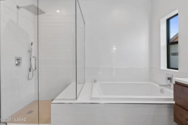 236 W University Boulevard, Tucson, AZ 85705