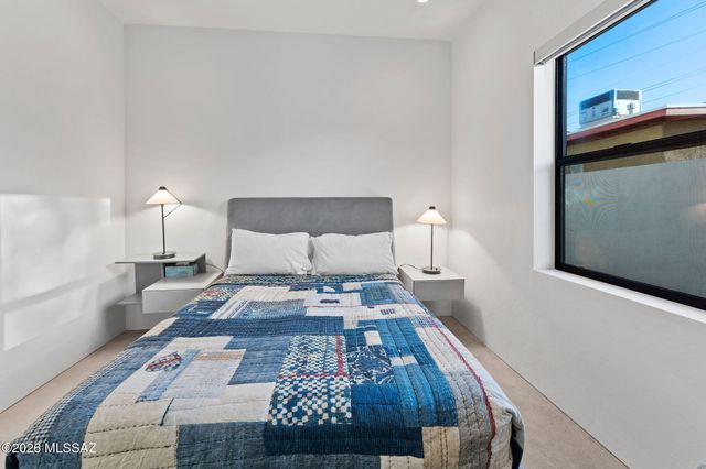 236 W University Boulevard, Tucson, AZ 85705