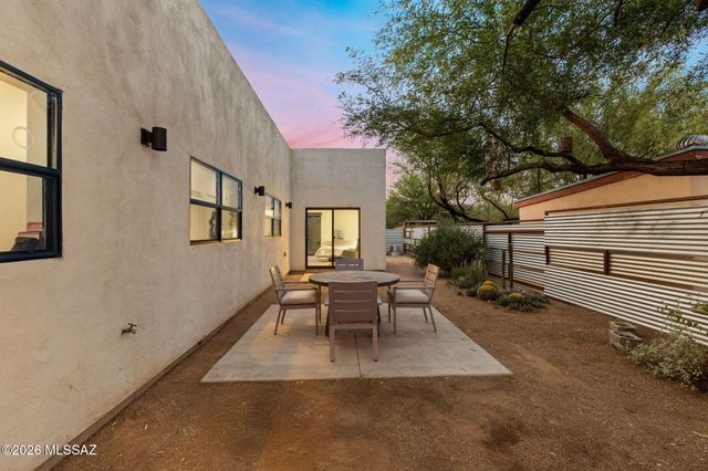 236 W University Boulevard, Tucson, AZ 85705