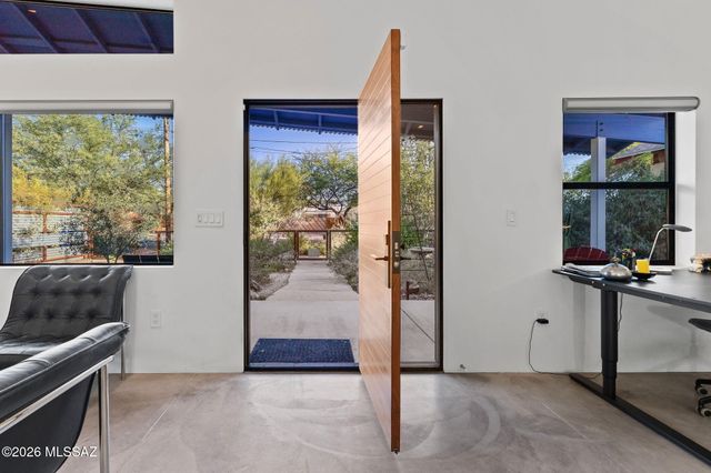 236 W University Boulevard, Tucson, AZ 85705