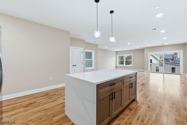 109 N 7Th St, Newark City, NJ 07107