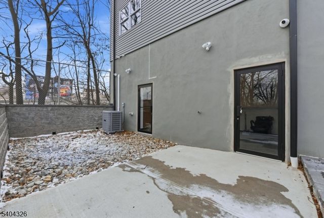 109 N 7Th St, Newark City, NJ 07107