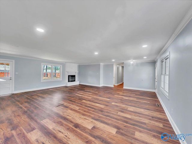 15717 Arlington Road, Athens, AL 35611
