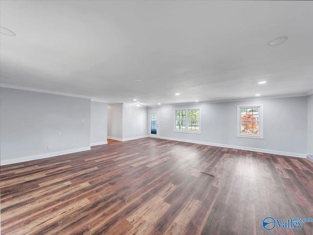 15717 Arlington Road, Athens, AL 35611