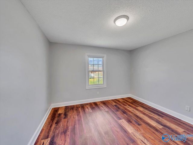 15717 Arlington Road, Athens, AL 35611