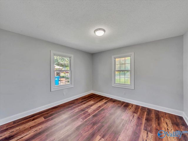 15717 Arlington Road, Athens, AL 35611