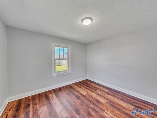 15717 Arlington Road, Athens, AL 35611