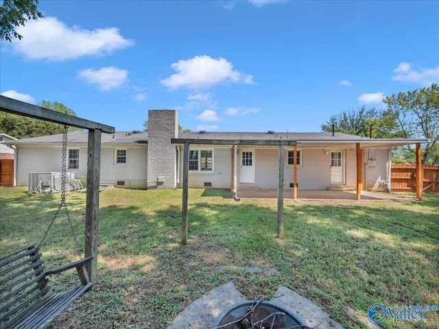 15717 Arlington Road, Athens, AL 35611