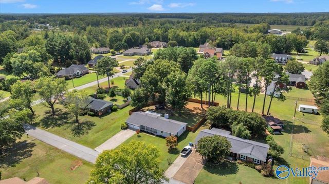 15717 Arlington Road, Athens, AL 35611