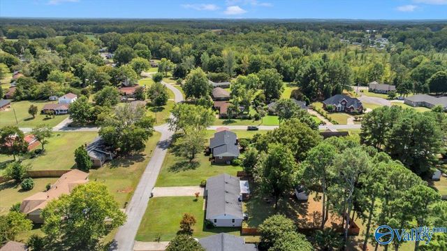 15717 Arlington Road, Athens, AL 35611