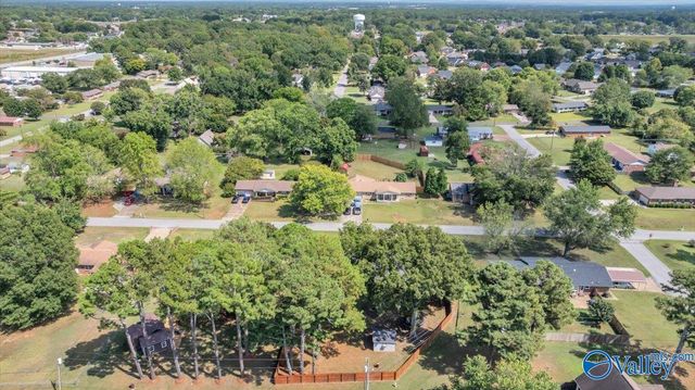 15717 Arlington Road, Athens, AL 35611