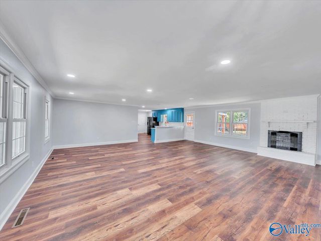 15717 Arlington Road, Athens, AL 35611