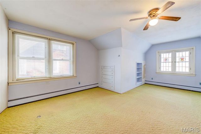 2940 Moniteau Drive, St Louis, MO 63121