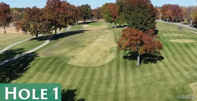 2940 Moniteau Drive, St Louis, MO 63121