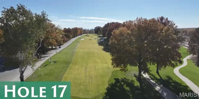 2940 Moniteau Drive, St Louis, MO 63121