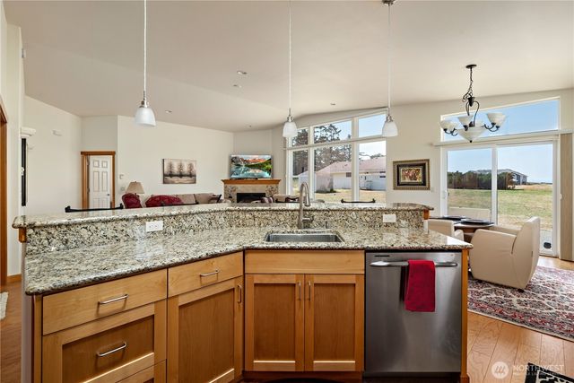 645 Monterey Avenue, Coupeville, WA 98239