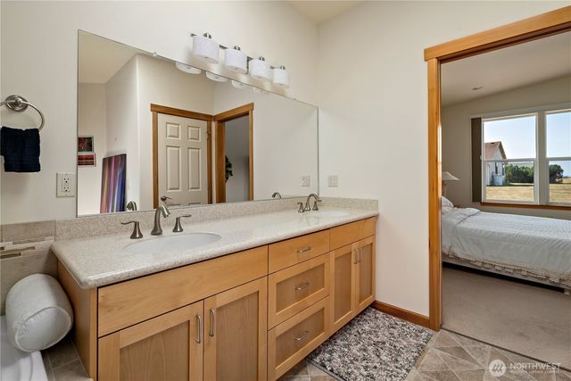 645 Monterey Avenue, Coupeville, WA 98239