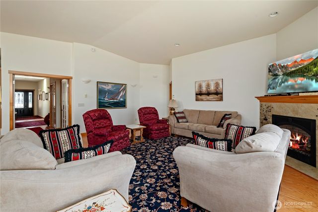 645 Monterey Avenue, Coupeville, WA 98239