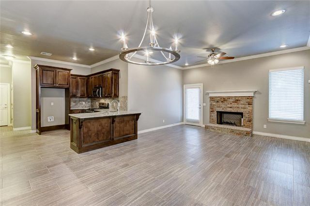 2809 Tranquilo Lane, Edmond, OK 73034