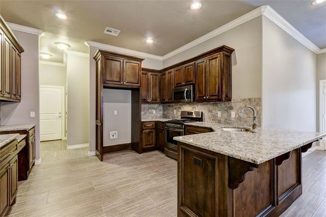 2809 Tranquilo Lane, Edmond, OK 73034