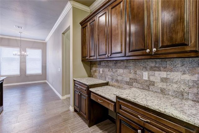 2809 Tranquilo Lane, Edmond, OK 73034