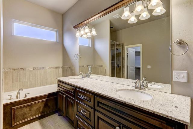 2809 Tranquilo Lane, Edmond, OK 73034
