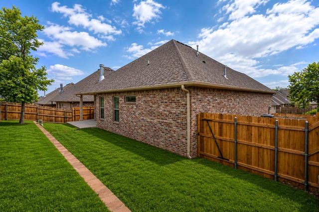 2809 Tranquilo Lane, Edmond, OK 73034