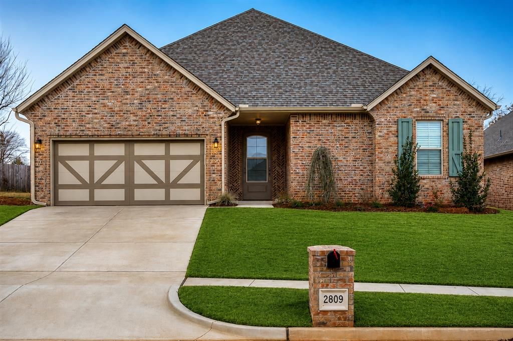 2809 Tranquilo Lane, Edmond, OK 73034