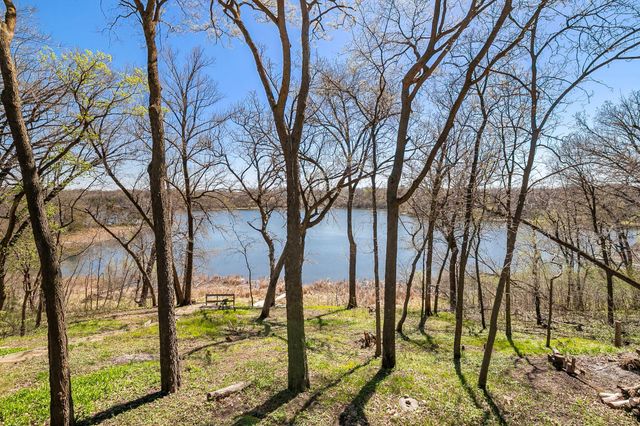 7481 Long Lake Road, Willmar, MN 56201