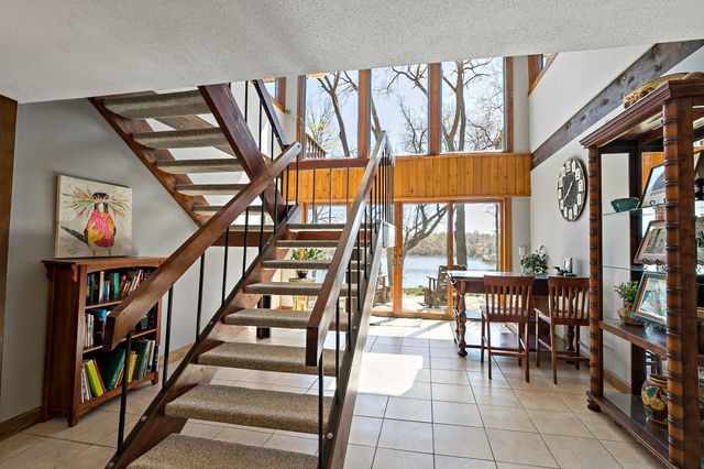 7481 Long Lake Road, Willmar, MN 56201