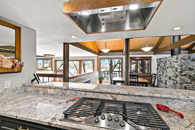 7481 Long Lake Road, Willmar, MN 56201