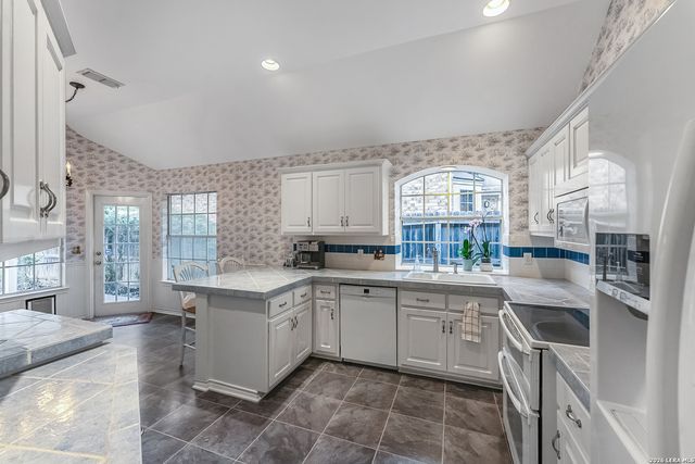 8467 Ulysses, Universal City, TX 78148