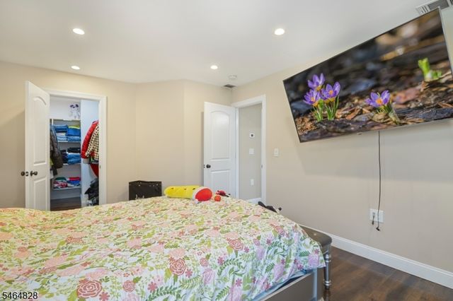 1519 Washington Ave, Pompton Lakes Boro, NJ 07442