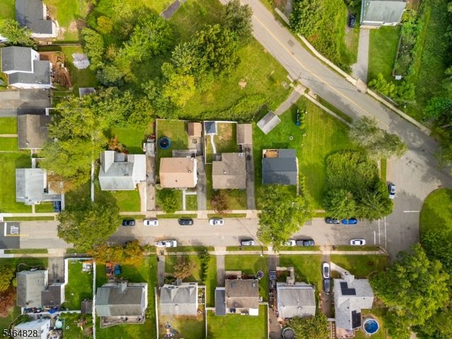 1519 Washington Ave, Pompton Lakes Boro, NJ 07442