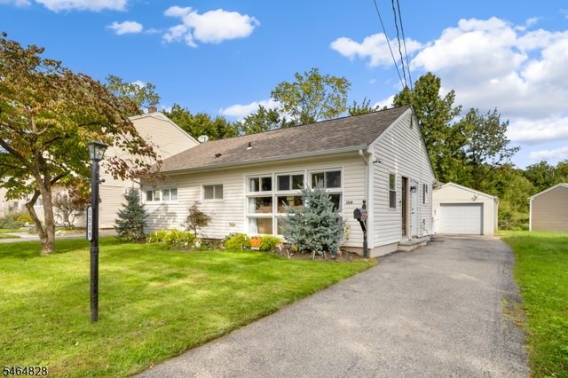 1519 Washington Ave, Pompton Lakes Boro, NJ 07442