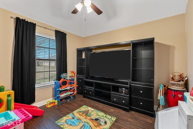 3709 Sabine Pass Drive, Bossier City, LA 71111