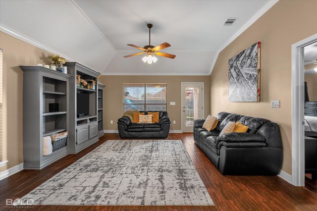 3709 Sabine Pass Drive, Bossier City, LA 71111